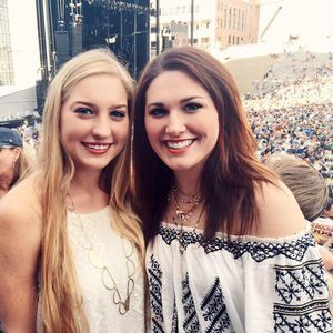 Meet your Posher, Delaney